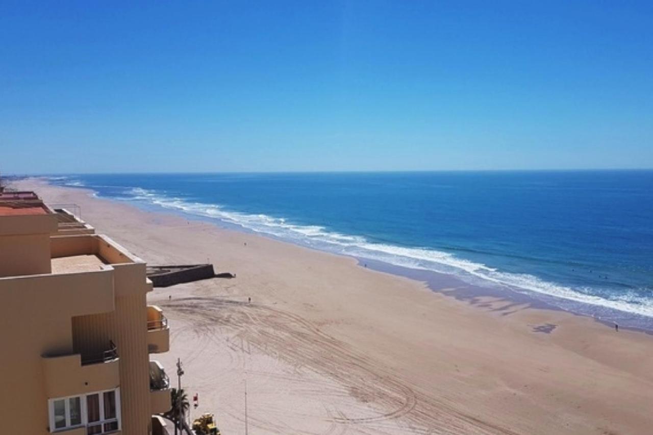 Romantica Vista Al Paseo Maritimo De Cadiz Dış mekan fotoğraf